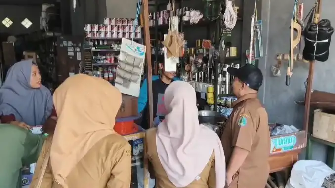 Harga Bahan Kimia Melonjak, Industri Mebel Pasuruan Terancam Lesu Foto BeritaJatim.com