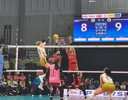 Gresik Petrokimia Telan Kekalahan Perdana 1-3 Dari Jakarta Pertamina Diajang Final Four Proliga 2026 Foto BeritaJatim.com