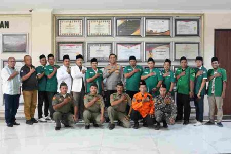 Kapolresta Sidoarjo Apresiasi Peran GP Ansor dan Banser Jaga Kamtibmas Foto BeritaJatim.com