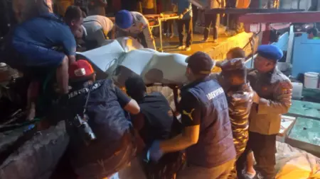 Nelayan Tewas Tersangkut Mesin Kapal di Perairan Pacitan Foto BeritaJatim.com