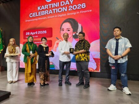 Kartini Day 2026, Kadin Jatim Bidik 800 Perempuan Masuk Industri Ritel Foto BeritaJatim.com