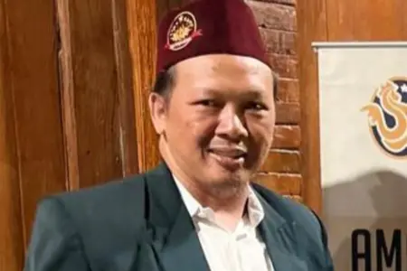 Rentetan Kasus Bunuh Diri di Kediri, Praktisi Hipnoterapi Ajak Perkuat Mental dan Tawarkan Terapi Gratis bagi Pelajar Foto BeritaJatim.com