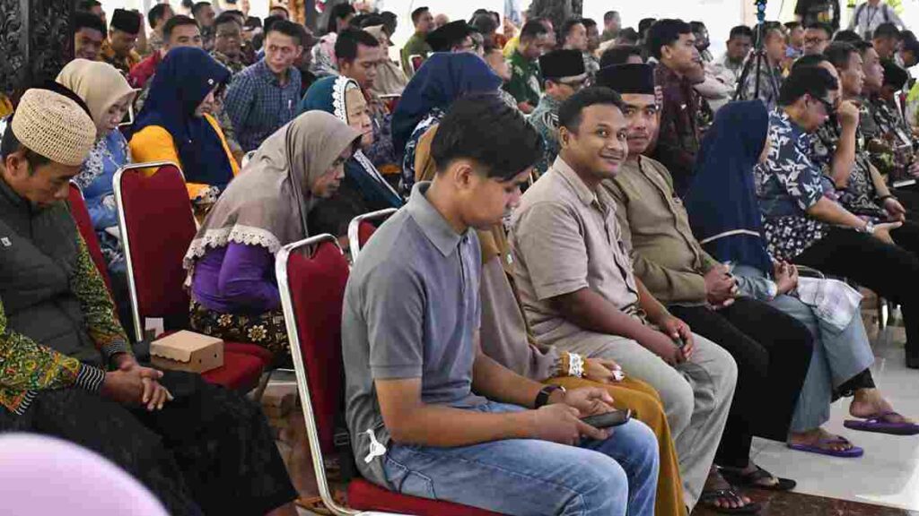 15.300 Buruh Tani Tembakau Bondowoso Dapat Jaminan Sosial, Risiko Kerja Kini Ditanggung Negara Foto BeritaJatim.com