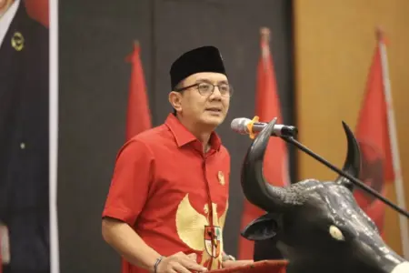 Deni Wicaksono Soroti Kader Muda PDIP Menguat di Kota Mojokerto, Target Pemilu 2029 Digenjot Foto BeritaJatim.com