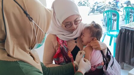 Kasus Campak Meningkat, Dinkes Tulungagung Gelar ORI di Ringinpitu Sasar 350 Balita Foto BeritaJatim.com