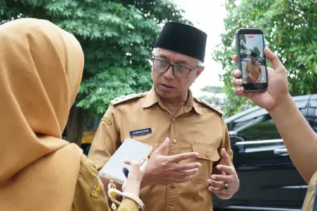 Hadiri Peresmian SPPG NU dan Business Matching Supply Chain MBG, Gus Qowim Dorong Gizi Berkualitas Foto BeritaJatim.com