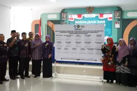 Wali Kota Kediri Tanda Tangani Deklarasi SPMB Obyektif, Transparan, Akuntabel, Berkeadilan dan Tanpa Diskriminasi Foto BeritaJatim.com
