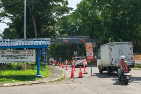 Retribusi Bendungan Lahor Malang Diprotes, PJT I Gandeng Polres Malang Jaga Operasional Foto BeritaJatim.com