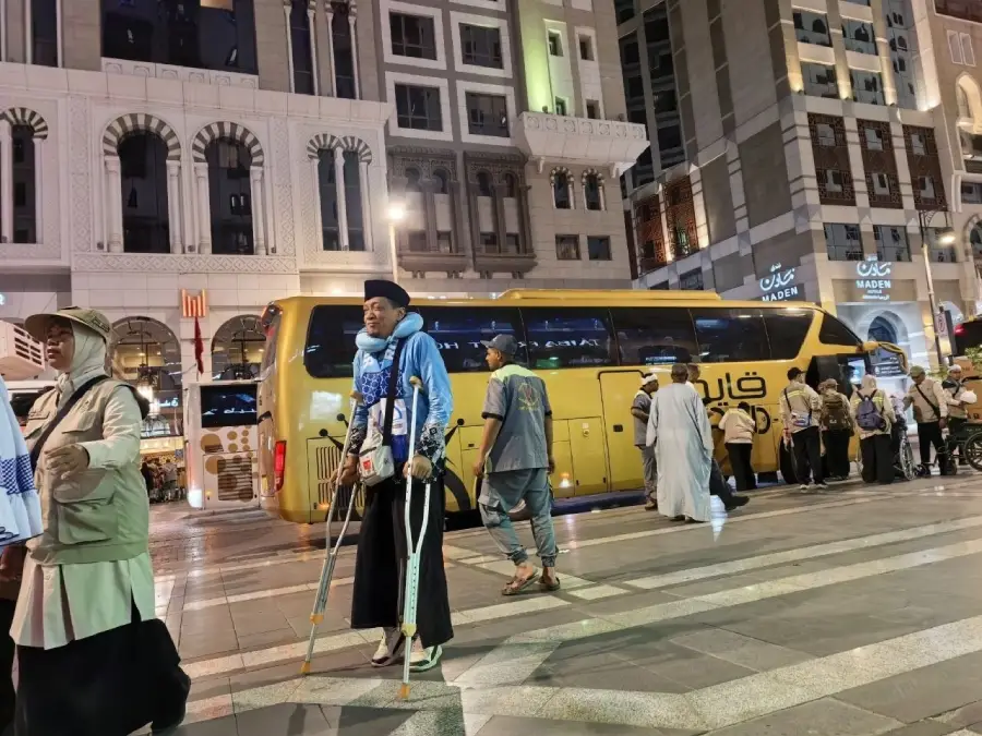 6.000 Armada Bus Siap Layani Jemaah Haji 2026 di Madinah, Kapasitas Dibatasi 42 Orang Foto BeritaJatim.com