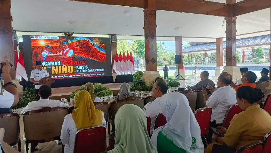 21 Desa Masuk Zona Merah El Nino Godzilla, Wabup Blitar Instruksikan Penanganan Tanpa Pungli Foto BeritaJatim.com