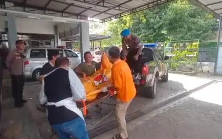 Hasil Autopsi Pastikan Pria Bugil di Megaluh Jombang Meninggal Tak Wajar, Korban Asal Kediri Foto BeritaJatim.com
