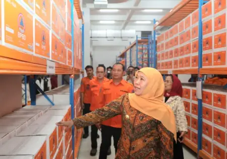 Resmikan Gerha Majapahit dan GOR BPBD Jatim, Khofifah: Manajemen Logistik Modern dan Hadapi ‘Godzilla El Nino’ Foto BeritaJatim.com