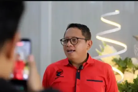 DPRD Jatim Minta Pemprov Revisi WFH ASN Rabu, Dorong Sinkronisasi dengan Kebijakan Pusat Foto BeritaJatim.com