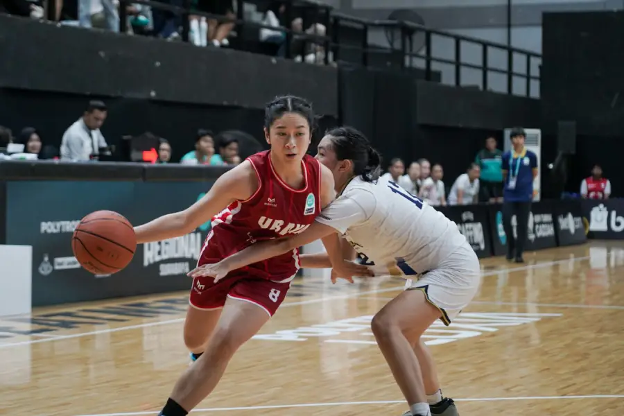 Ubaya Sapu Bersih Gelar Putra-Putri Campus League Basketball 2026 Regional Surabaya Foto BeritaJatim.com