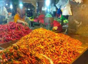 H-1 Hari Raya Idul Adha, Harga Cabai Rawit di Sampang Tembus Rp70 Ribu/Kg Foto BeritaJatim.com