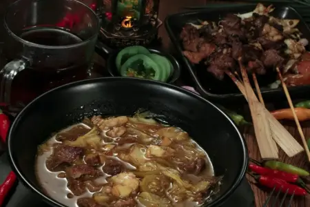 20 Rekomendasi Olahan Daging Kurban yang Lezat, dari Menu Kering hingga Berkuah Foto BeritaJatim.com