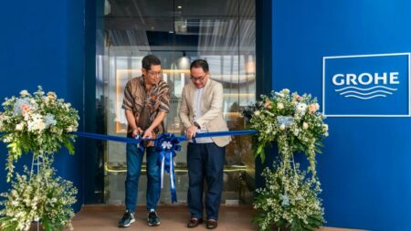Resmikan Showroom Manzio @313 di Surabaya, LIXIL Hadirkan Konsep Sanctuary Kamar Mandi Premium Foto BeritaJatim.com