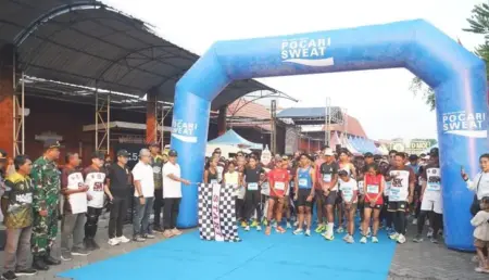 Angkat Wisata dan Warisan Budaya Mojokerto, 1.200 Pelari Meriahkan Majapahit Heritage Fun Run 2026 Foto BeritaJatim.com