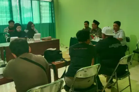 15 Mahasiswi Diduga Jadi Korban, UNU Blitar Nonaktifkan Oknum Dosen Terduga Pelaku Kekerasan Seksual Foto BeritaJatim.com