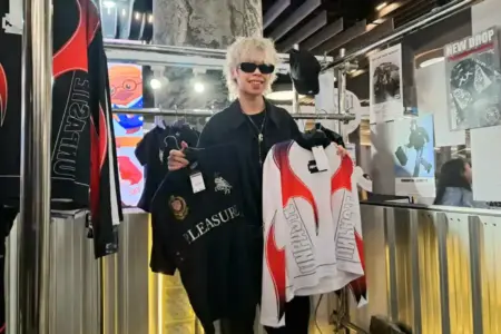 Mahasiswa Ciputra Lahirkan Brand Streetwear, Berangkat dari Pengalaman Pahit Foto BeritaJatim.com