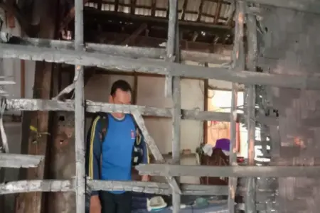Dapur Rumah Lansia di Situbondo Terbakar, Diduga Akibat Korsleting Pompa Air Foto BeritaJatim.com