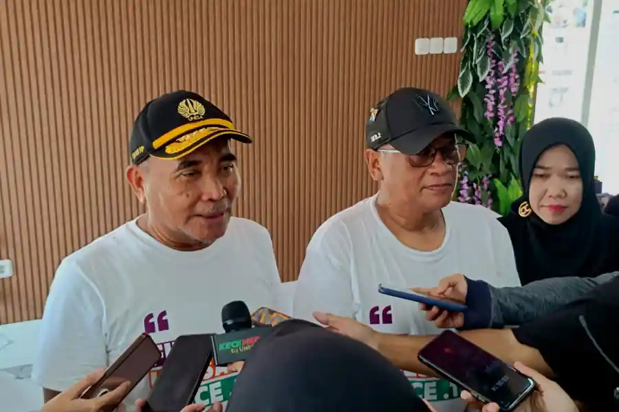 Respon Ketimpangan Akses Pendidikan, Mahasiswa Unesa Terjun ke Daerah Terpencil Foto BeritaJatim.com