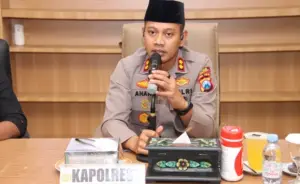 Berbuat Asusila Terhadap Cucu Sendiri, Seorang Kakek di Sumenep Ditangkap Polisi Foto BeritaJatim.com