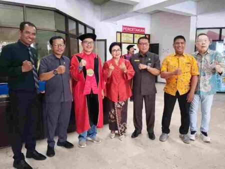 Bukan Buruh, Prof Hufron Sebut Perjanjian Hibrid Lindungi Independensi Profesi Dokter Foto BeritaJatim.com
