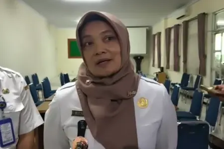 Peternak Ayam Petelur Mengeluh Minim Serapan, Disnakkan Magetan Segera Siapkan Solusi Foto BeritaJatim.com