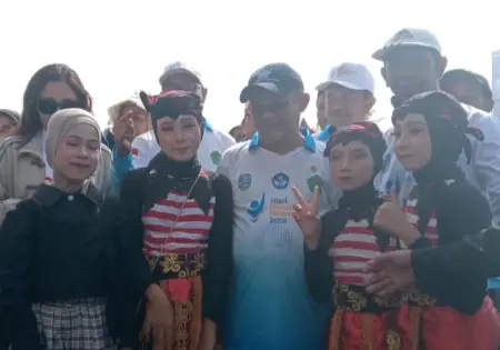 Mendiknasmen Abdul Mu’ti Ajak Pendidik Bangun Generasi Kuat, Unggul dan Berakhlak Foto BeritaJatim.com