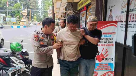 Polisi Ringkus Komplotan Pencuri Baterai Litium BTS di Lumajang Foto BeritaJatim.com