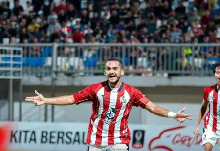 Persepam Bungkam Persikos 4-0 di SGMRP Pamekasan Foto BeritaJatim.com