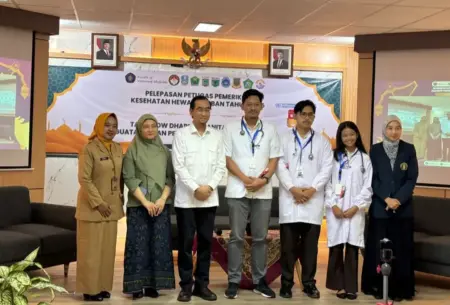 FKH UB Terjunkan 961 Mahasiswa dan 41 Dosen Pantau Kesehatan Hewan Kurban 2026 Foto BeritaJatim.com