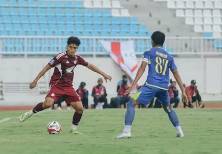 Link Live Streaming PSM vs Arema FC, Akankah Rekor Singo Edan Terhenti? Foto BeritaJatim.com