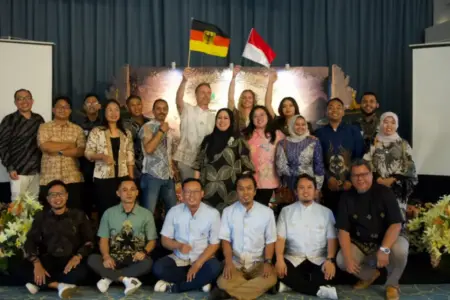 PT KAN dan Dullberg Konzentra Gelar “Her Story of Scents” di Bali Foto BeritaJatim.com