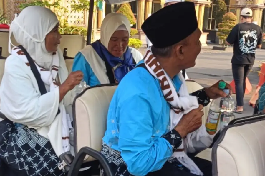 Kemenhaj Bondowoso Ungkap Barang Unik Kerap Dibawa Jemaah Haji: Madu, Telur Ayam Kampung, dan Helbeh Foto BeritaJatim.com