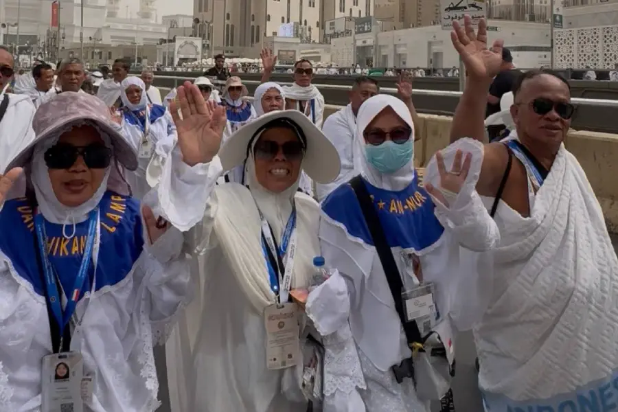 Kemenhaj Siapkan Skenario Puncak Haji di Tengah Cuaca Panas Arafah Foto BeritaJatim.com