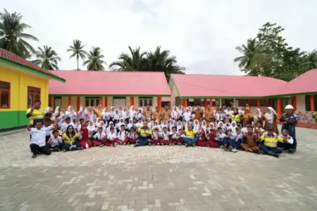 Merdeka Copper Gold Perkuat Pendidikan dan Pelatihan SDM di Wilayah Lingkar Tambang Foto BeritaJatim.com