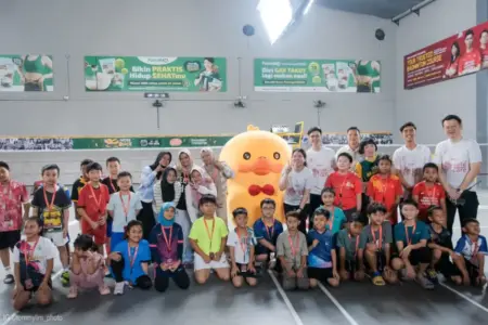 380 Atlet Pelajar Ramaikan SBI Student Tournament Bulu Tangkis di Surabaya Foto BeritaJatim.com