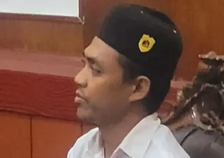 Mabuk dan Bacok Orang dengan Parang, Rony Dituntut 2 Tahun Penjara Foto BeritaJatim.com