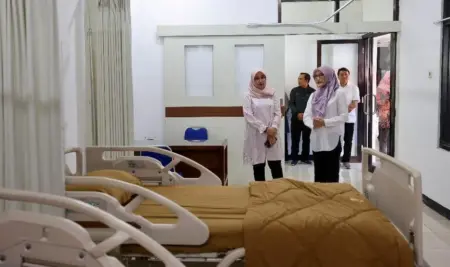 RSUD Blambangan Banyuwangi Resmi Layani Kemoterapi, Pasien Tak Perlu Lagi Dirujuk ke Luar Kota Foto BeritaJatim.com