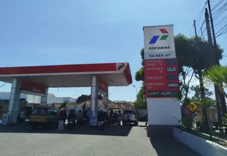 Pertamina Patra Niaga Pastikan Harga BBM Non Subsidi Mengacu Mekanisme Pasar Foto BeritaJatim.com