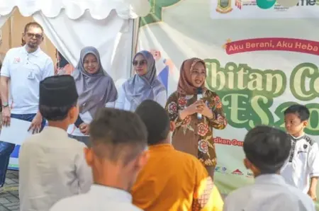 Khitanan Massal MES Semarakkan HUT ke-108 Kota Mojokerto, Puluhan Anak Ikuti Layanan Gratis Foto BeritaJatim.com