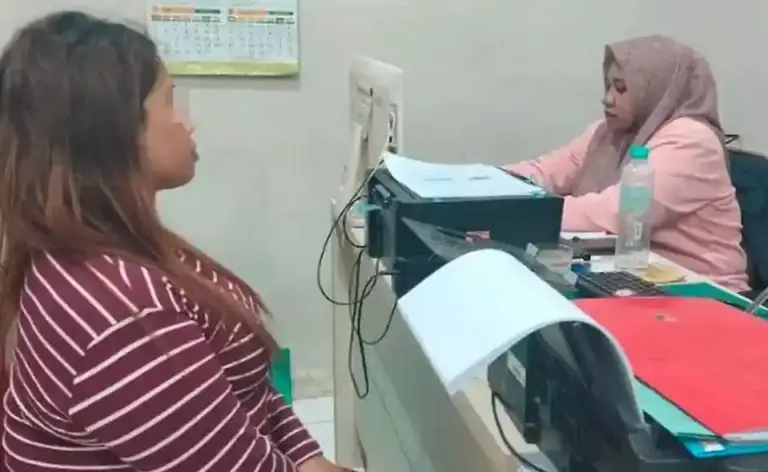 Ibu di Bangkalan Diamankan Usai Buang Bayi Baru Lahir di Semak-Semak Sampang Foto BeritaJatim.com