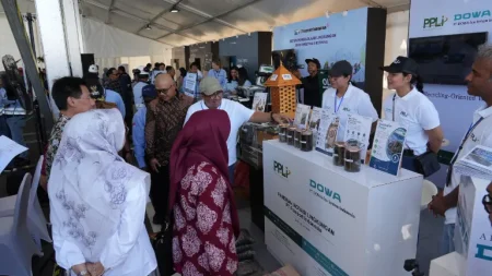 Limbah Berubah Jadi Produk Bernilai, Inovasi PPLI dan DESI Curi Perhatian di Freeport Gresik Foto BeritaJatim.com