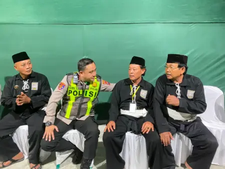 Suran Agung PSHT Gresik Berjalan Kondusif, Ribuan Peserta Ikuti Pengesahan Tanpa Insiden Foto BeritaJatim.com