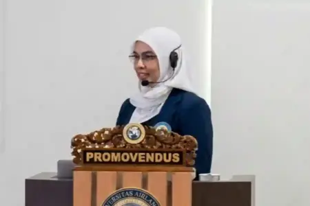 Disertasi Doktor Unair Tawarkan Model Baru Pemulihan Kepercayaan Publik Foto BeritaJatim.com