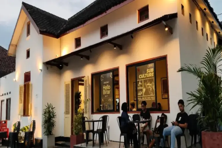Ubah Aset Terbengkalai Pemkab Blitar, Cafe Onderan Klaim Sumbang PAD 106 Juta Foto BeritaJatim.com