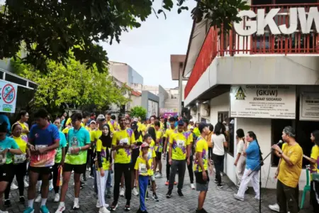 YBLK GKJW Sidoarjo Fun Run and Walk 2026 Meriah Diikuti Ratusan Warga Foto BeritaJatim.com