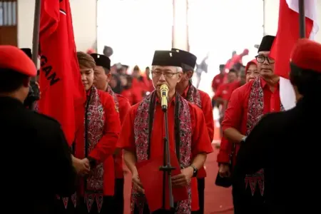 Dihadiri Jajaran DPD PDIP Jatim, Pelantikan PAC Tuban Bawa Pesan Kebangsaan Foto BeritaJatim.com